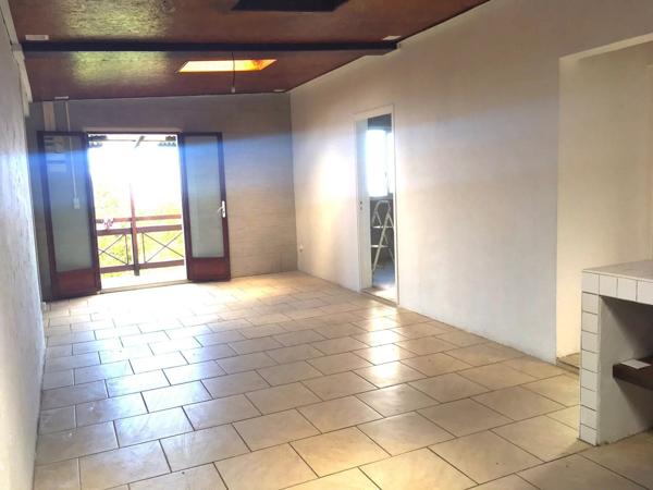 Ensemble Immobilier Rentable – Le Tampon (19ème)