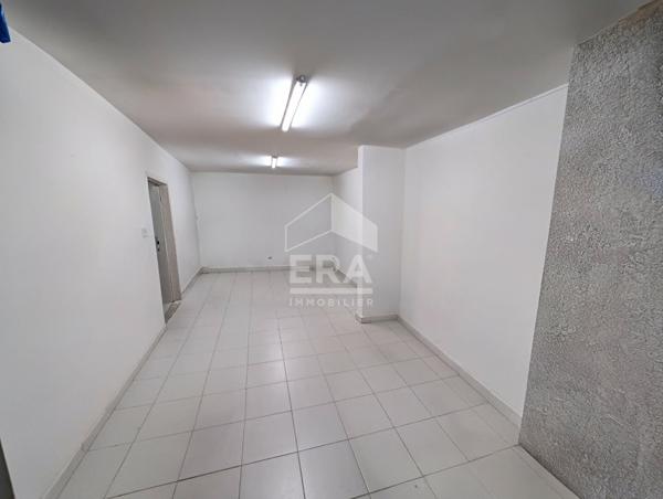 Immeuble à vendre Montpon-Ménestérol - Opportunité d'investissement