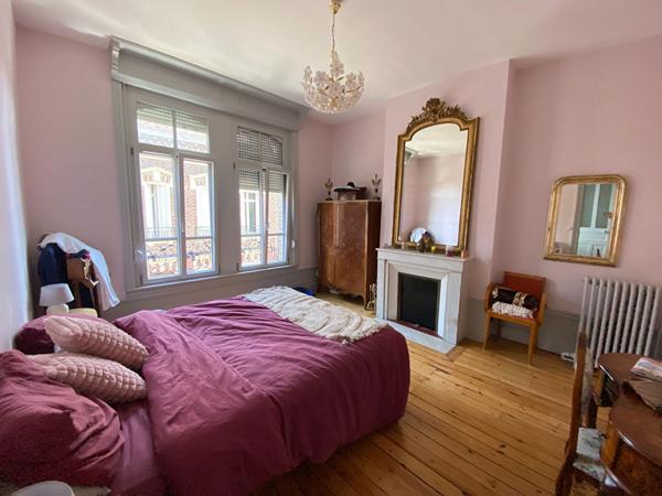 Belle Maison Bourgeoise Saint Quentin 7 pièce(s) 190 m2