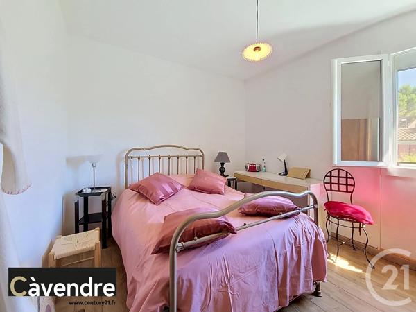 Maison à vendre  4 pièces - 87 m 2   AVIGNON  - 84