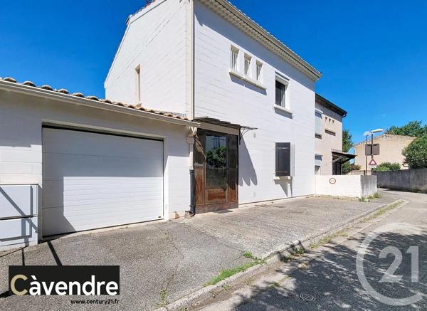 Maison à vendre  4 pièces - 87 m 2   AVIGNON  - 84