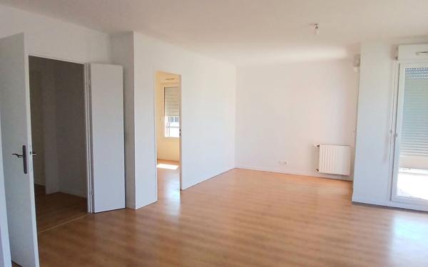 Appartement à louer    4 pièces • 77,62 m2 Cergy