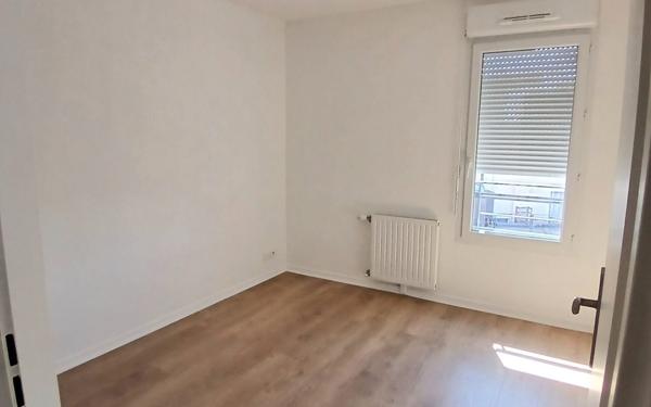 Appartement à louer    4 pièces • 77,62 m2 Cergy