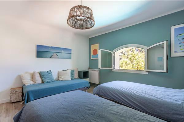 Grande villa familiale avec piscine