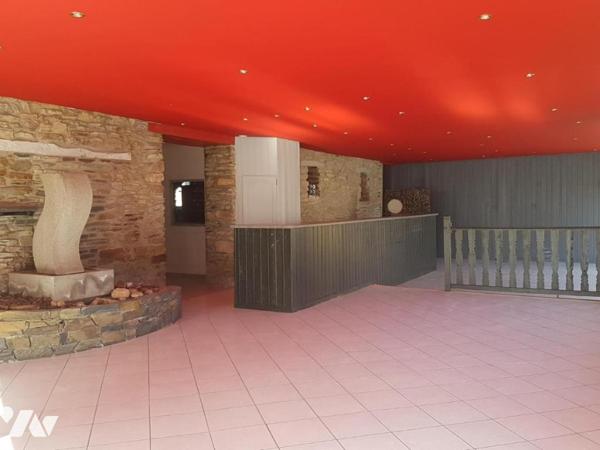 Immeuble à usage de commerce et/ou d'habitation proche centre-ville