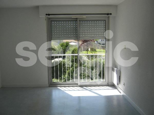 Location 1 Pieces 24 49300 Cholet 34 0110 01 0023