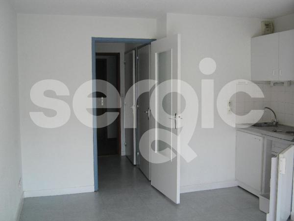 Location 1 Pieces 24 49300 Cholet 34 0110 01 0023
