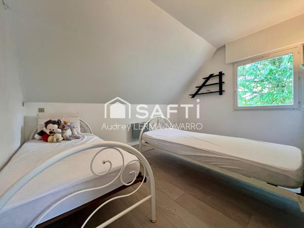 Belle opportunité  pour cette maison 3 chambres et bureau avec garage avec autonomie de plain pied