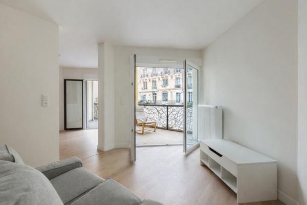 Appartement Courbevoie 3 pièce(s) 64 m2