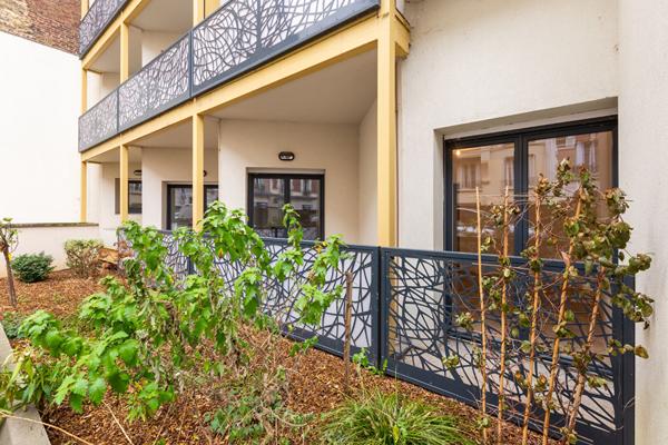 Appartement Courbevoie 3 pièce(s) 64 m2