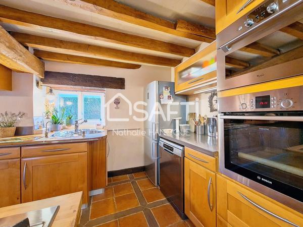 Longère en centre village