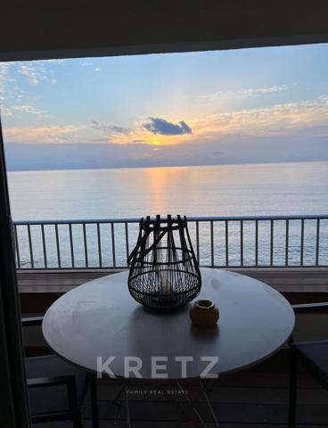 Cap corse à 7 minutes de Bastia, magnifique T4 volant sur la mer