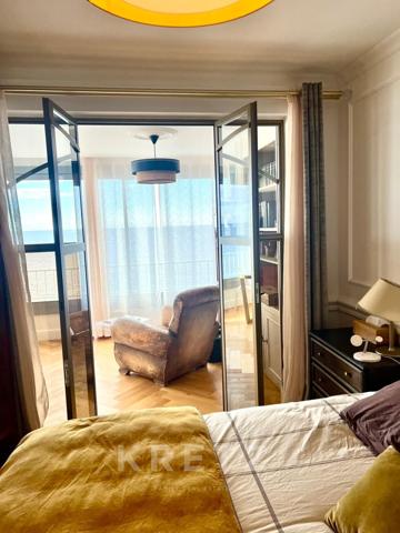 Cap corse à 7 minutes de Bastia, magnifique T4 volant sur la mer