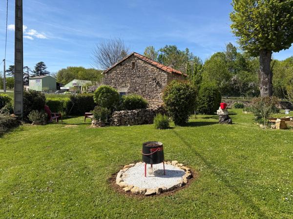 Maison avec grand jardin sur les hauteurs de Caylus