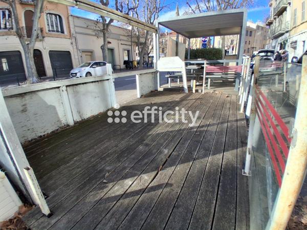 Fonds De Commerce
        
        - 80 m² 126 500 € *