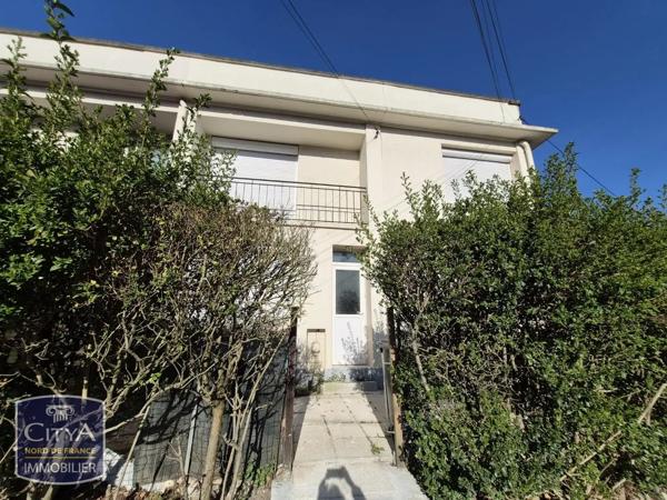 Maison à louer 4 pièces 70m² Boulogne-sur-Mer (62200)