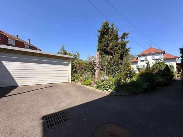 Maison - 7 pièces - 120 m²