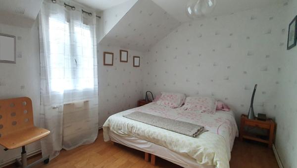 Maison - 6 pièces - 151 m²