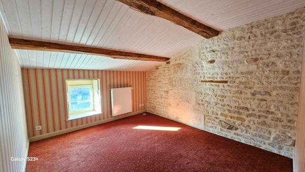 Maison - 8 pièces - 197 m²