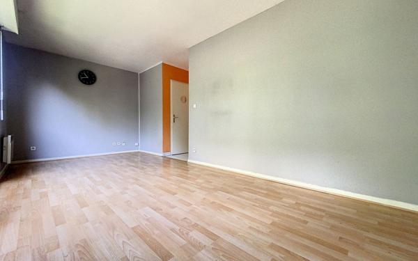 Appartement à louer    1 pièce • 24,46 m2 Dijon