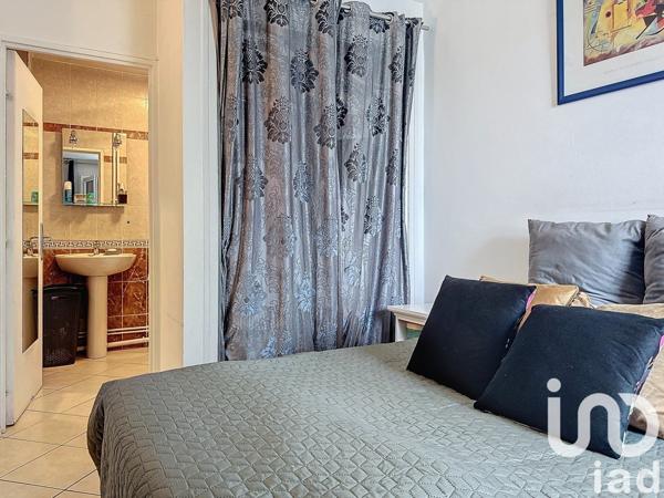 Appartement 2 pièces de 43 m² à Le Bourget (93350)