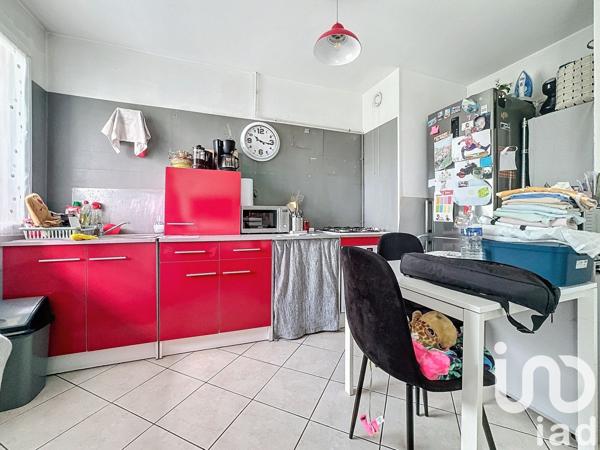 Appartement 2 pièces de 43 m² à Le Bourget (93350)