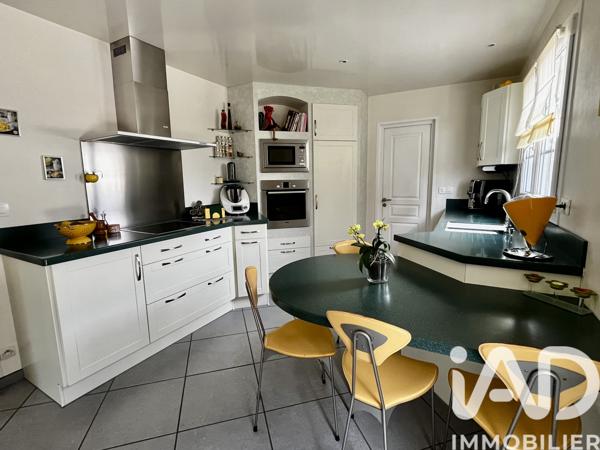 Maison à vendre 6 pièces 120 m² Monts
