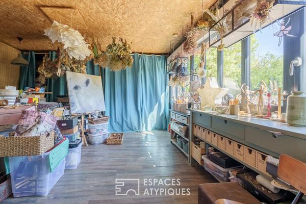 Ancien atelier réhabilité en demeure contemporaine avec piscine et volumes d’exception aux portes de Nancy