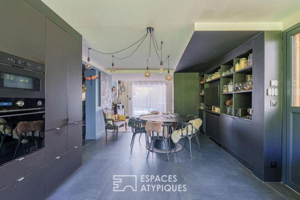Ancien atelier réhabilité en demeure contemporaine avec piscine et volumes d’exception aux portes de Nancy
