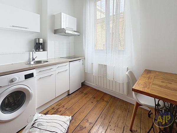 Vente appartement Bordeaux : 126 000 € - AJP Immobilier Pessac