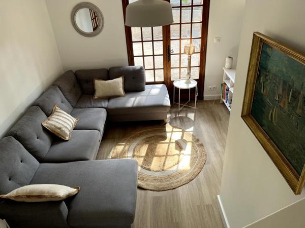 Vente / Villa à Saint-Cyr-sur-Mer (83270)