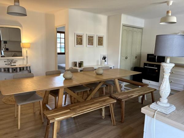 Vente / Villa à Saint-Cyr-sur-Mer (83270)