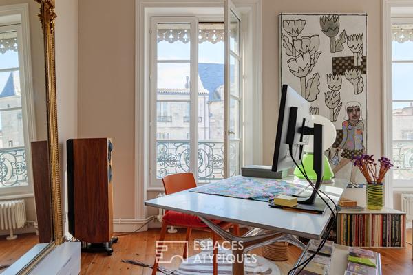 Lumière, volume et prestations soignées pour cet appartement de charme