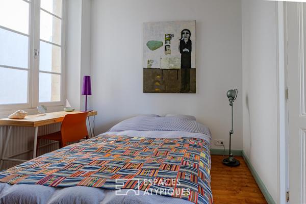 Lumière, volume et prestations soignées pour cet appartement de charme