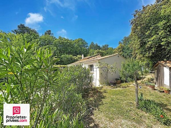 Rians villa T5 avec piscine sur 3515 m² calme sans vis à vis