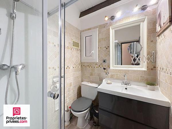 Rians villa T5 avec piscine sur 3515 m² calme sans vis à vis