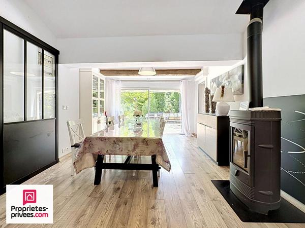 Rians villa T5 avec piscine sur 3515 m² calme sans vis à vis