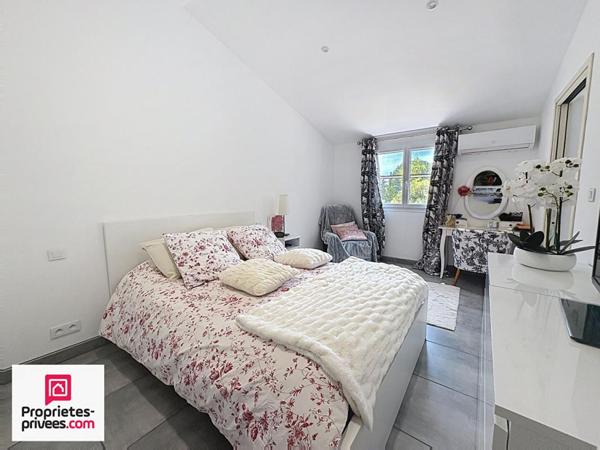 Rians villa T5 avec piscine sur 3515 m² calme sans vis à vis