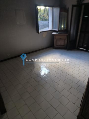 Maison 6 pièce(s) 3 chambre(s) 130 m²