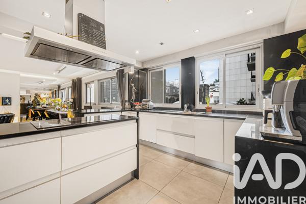 Appartement à vendre 6 pièces 199 m² Levallois-Perret