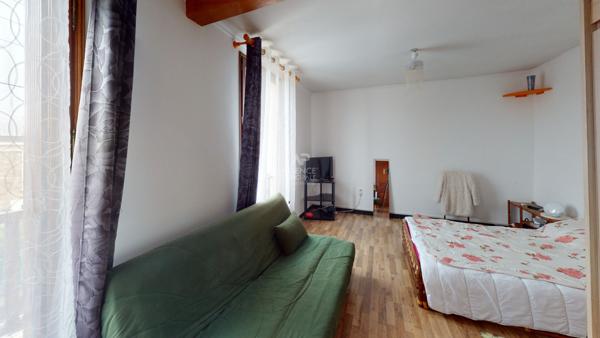 Maison Pontoise 6 pièce(s) 144.47m² - Quartier TRIBUNAL €470 000 ** - Référence 10831