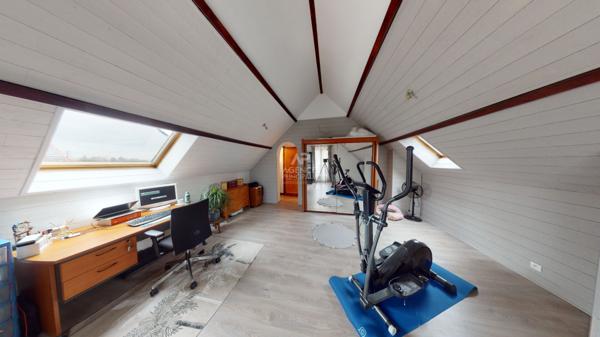 Maison Pontoise 6 pièce(s) 144.47m² - Quartier TRIBUNAL €470 000 ** - Référence 10831