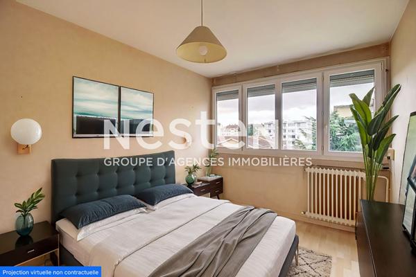 Appartement T4 Avec 2 chambres en dernier etage au Fort avec Cave Balcon et Parking - 69500 BRON