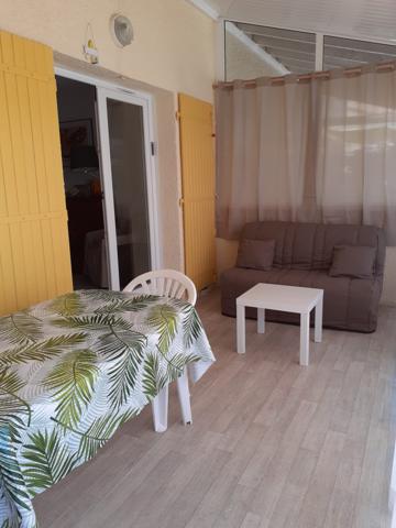 Maison
         3 pièces
        - 44 m² 189 000 € *