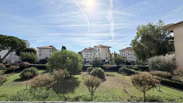 A VENDRE : NICE OUEST - 3 pièces, parking