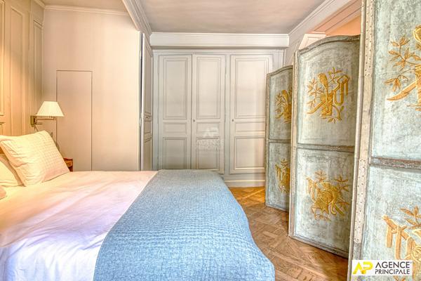 "Versailles Saint Louis" Exceptionnel - Comme une suite d'hôtel - Somptueux appartement de 60.76m² ! Loyer 1 950 €/mois charges comprises **  - Référence  28464
