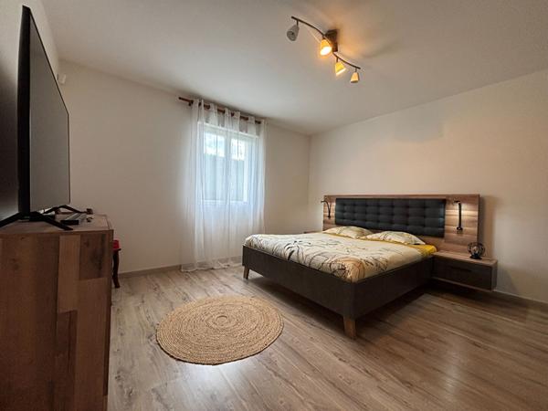 Maison fonctionnelle 5 chambres piscine à Trouy Bourg !