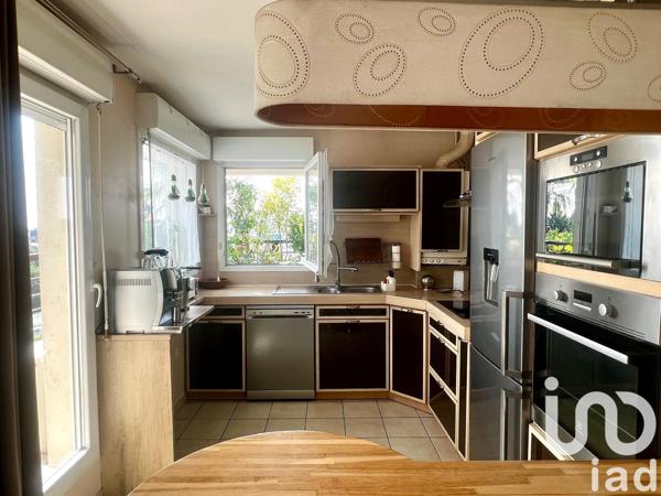 Appartement à vendre 4 pièces 91 m² Guyancourt