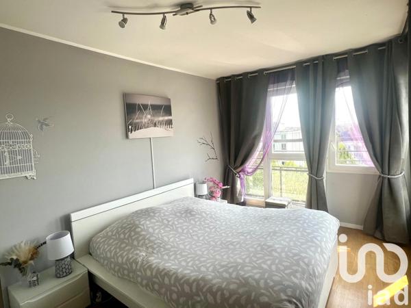 Appartement à vendre 4 pièces 91 m² Guyancourt