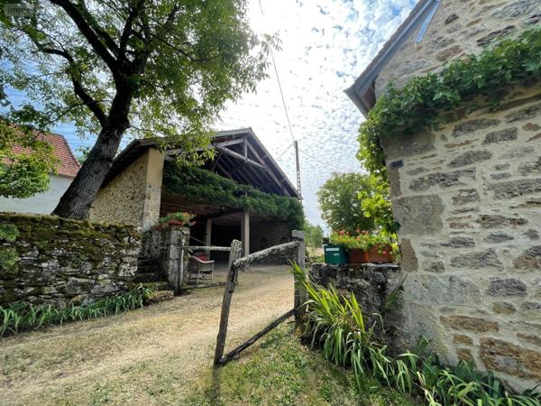 Maison à vendre à Figeac dans le Lot (46100), ref : 25.018